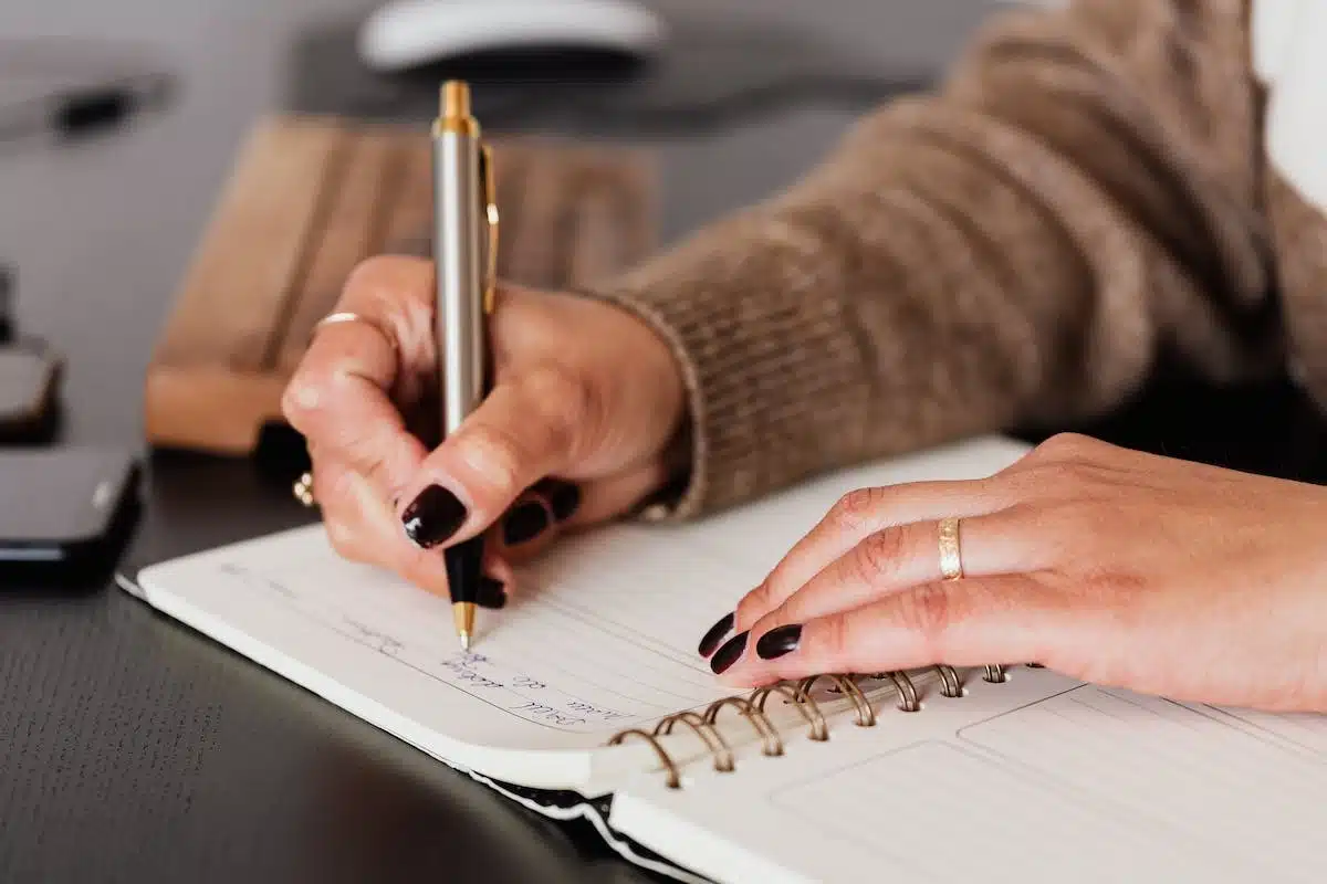 Les femmes qui accompagnent les écrivains célèbres